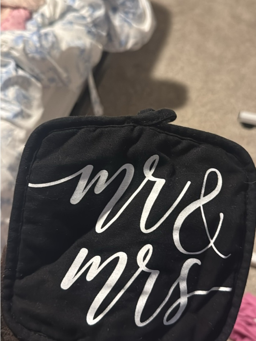 Black 'Mr & Mrs' Potholder - Script Text